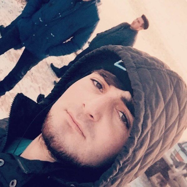 Магомед загир махачкала. Парни из дагестана красивые. Мурад мамедов махачкала. Кубачи горы. Альборз иран.