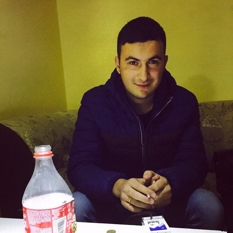 22 гена. 22 гена. Арутюнян гено левикович. Гена карпов из малоярославца. 22 гена.