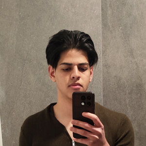 Angel Flores