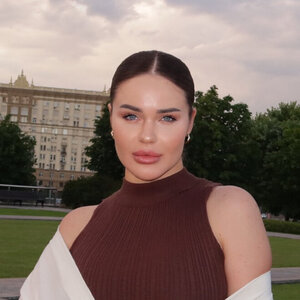 Алина