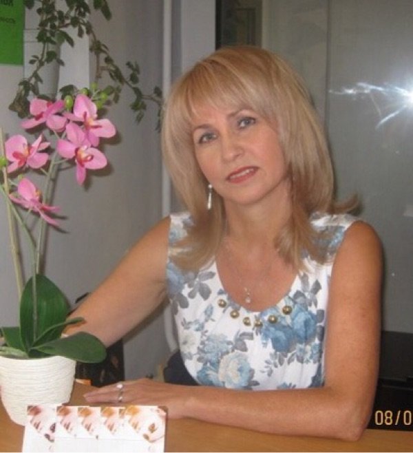 Сайты знакомств красноярск мамба. Женщина 56 лет. Женщина 53 года. Женщины в возрасте Брянск. Женщины за 55 для встреч в Екатеринбурге.
