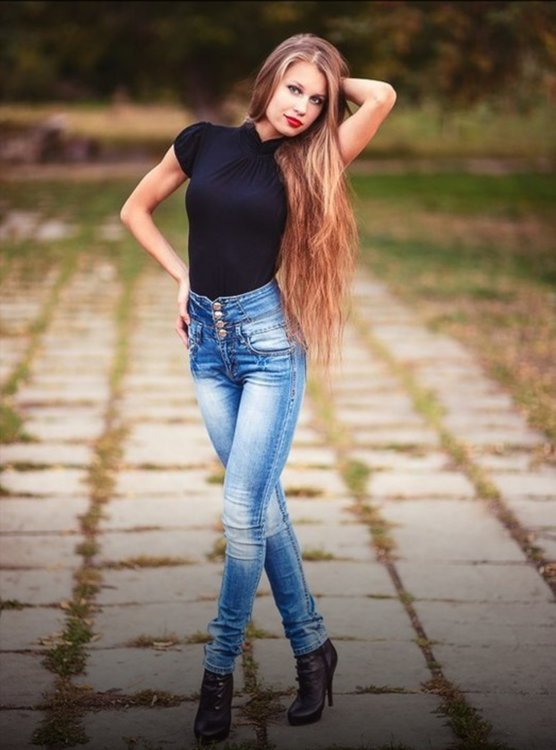 Id33926647. Id33926647. Vrushika mehta. Алиса милохина. Джаилбайт модели.