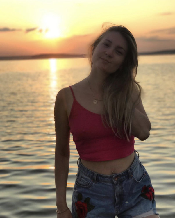 29 юля. Юля 29 лет. юля 28 екатеринбург.