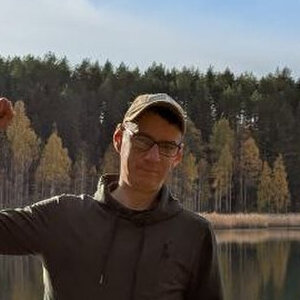 Максим
