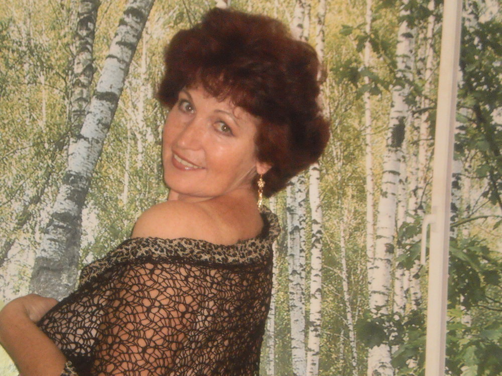 Бесплатные сайты знакомств после 60 лет. Irina 61 год Волгоград.