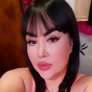 Parisa