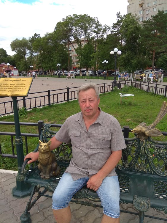 Анатолию 60 лет