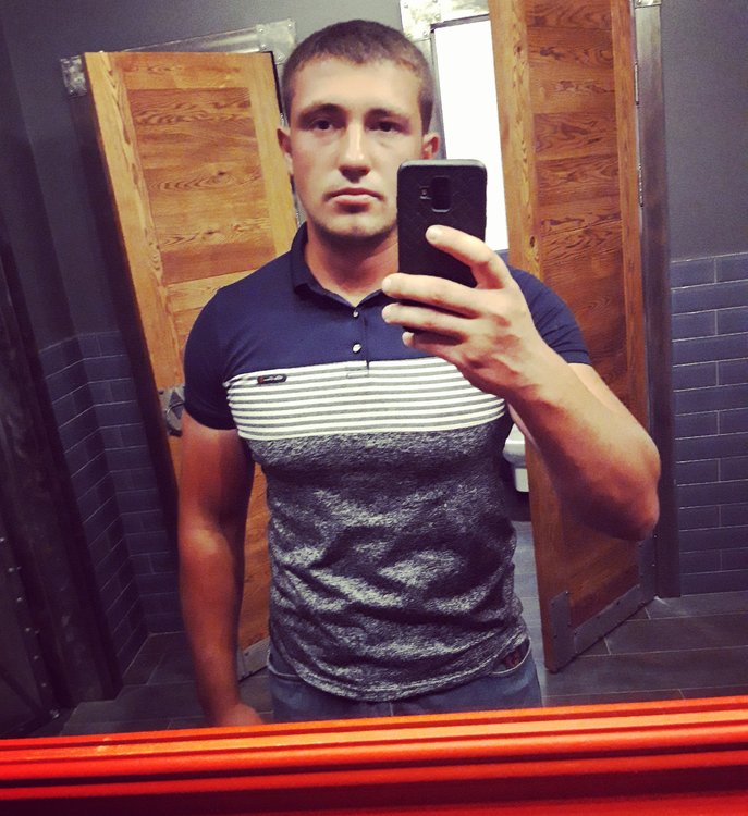 Сколько лет сердюкову блоггер. Коля сердюков и акилова. Сколько лет сердюкову блоггер. Сколько лет сердюкову блоггер. Сколько лет сердюкову блоггер.