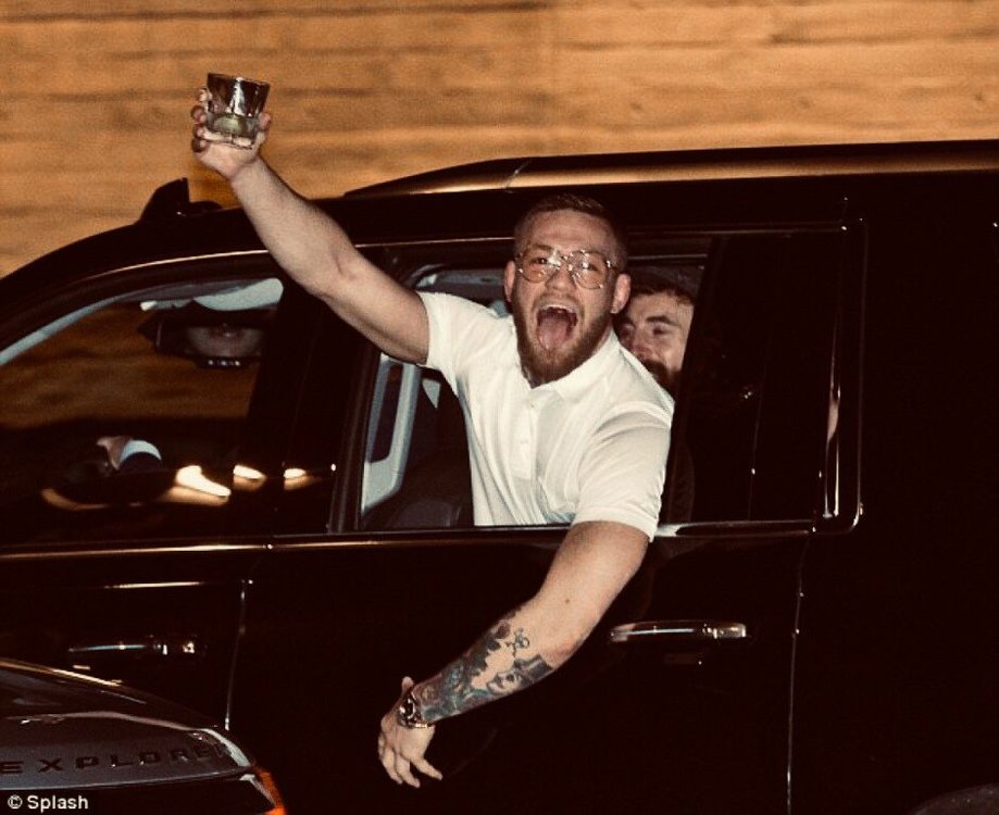 Депутаты гд от пермского края. Кайфуем как депутаты. Мы не богаты но как депутаты. Кружка депутату. Госдума перми.