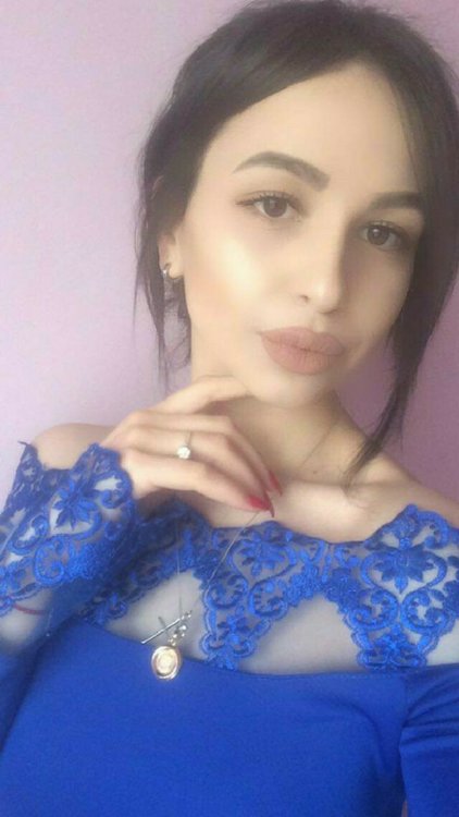 Little 25. Little 25. Little 25. Lips licks ice cream. Лиля жукова уфа.